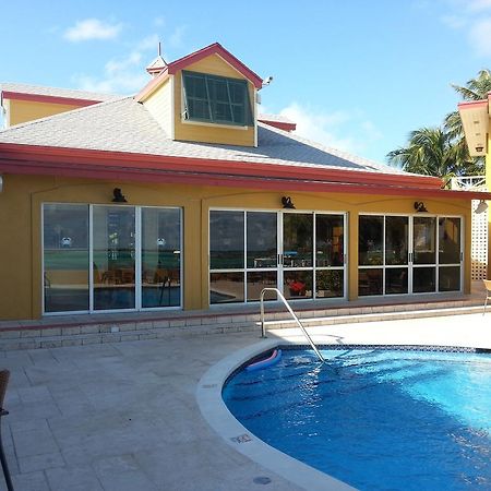 Hotel Augusta Bay Bahamas, Exuma à George Town Extérieur photo