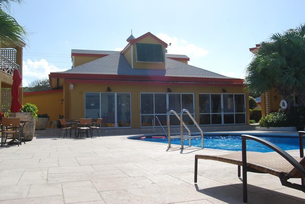 Hotel Augusta Bay Bahamas, Exuma à George Town Extérieur photo