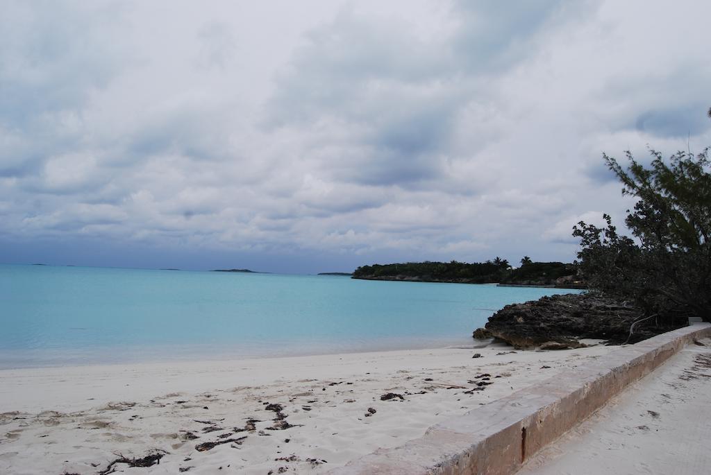 Hotel Augusta Bay Bahamas, Exuma à George Town Extérieur photo