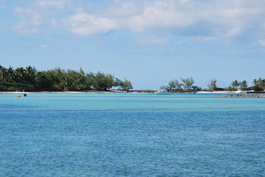 Hotel Augusta Bay Bahamas, Exuma à George Town Extérieur photo