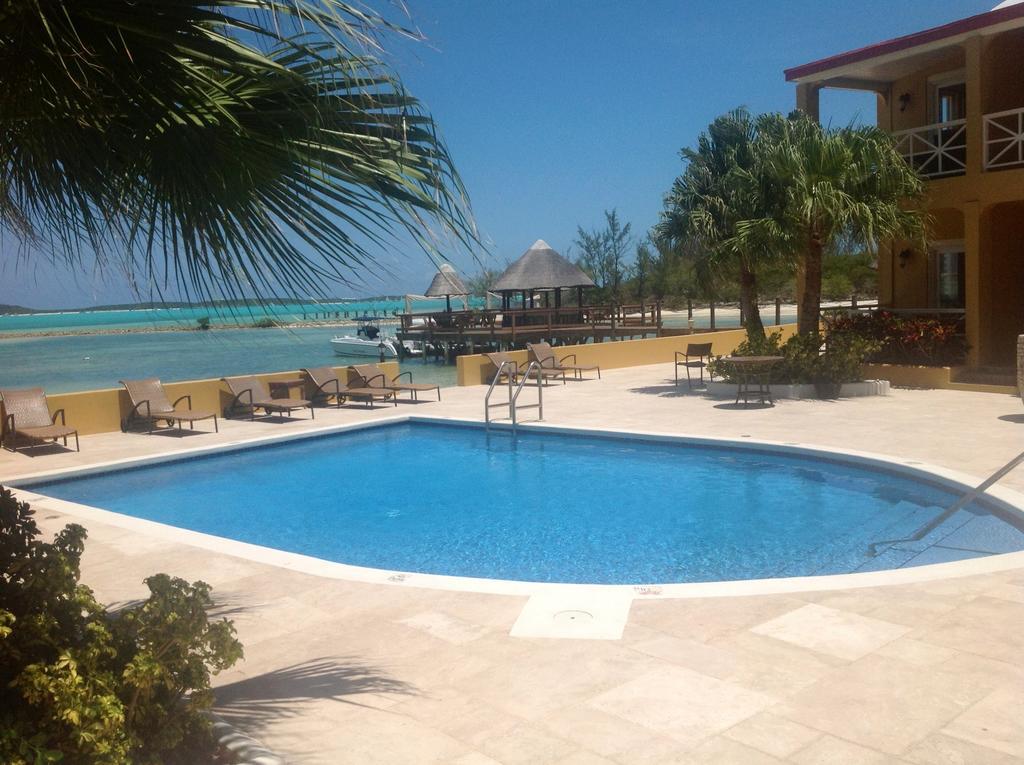 Hotel Augusta Bay Bahamas, Exuma à George Town Extérieur photo